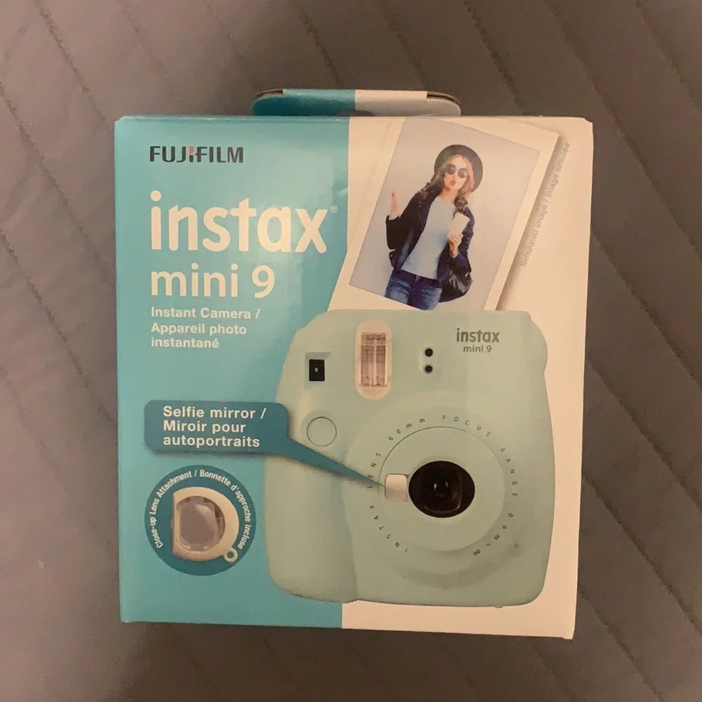 Instax Mini 9 Polaroid Camera